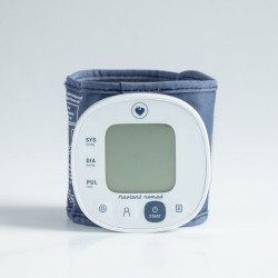 Neotens Spengler electronic wrist blood pressure monitor