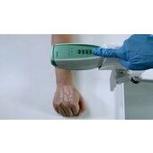 Use of the VEINCAS V800F Vein Finder